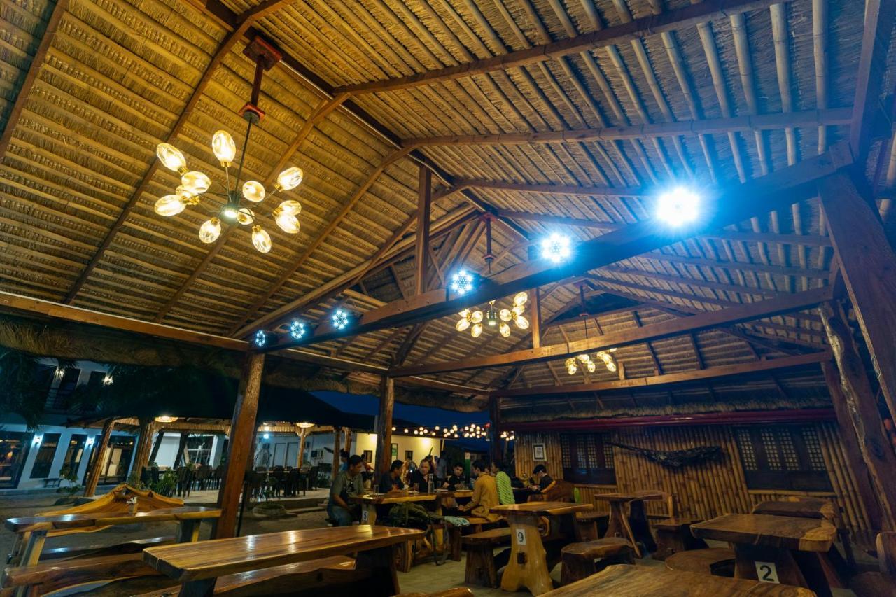 Bamboo Paraiso Resort At Bolo Beach Alaminos Exterior photo