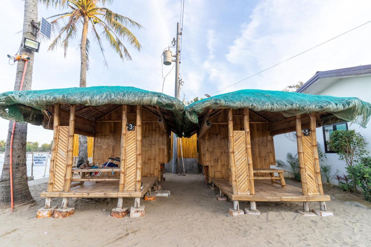 Bamboo Paraiso Resort At Bolo Beach Alaminos Exterior photo